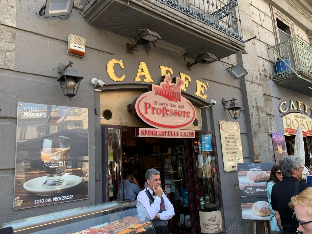 Centro Storico Napoli La Casa Di Ciroヴィラ エクステリア 写真
