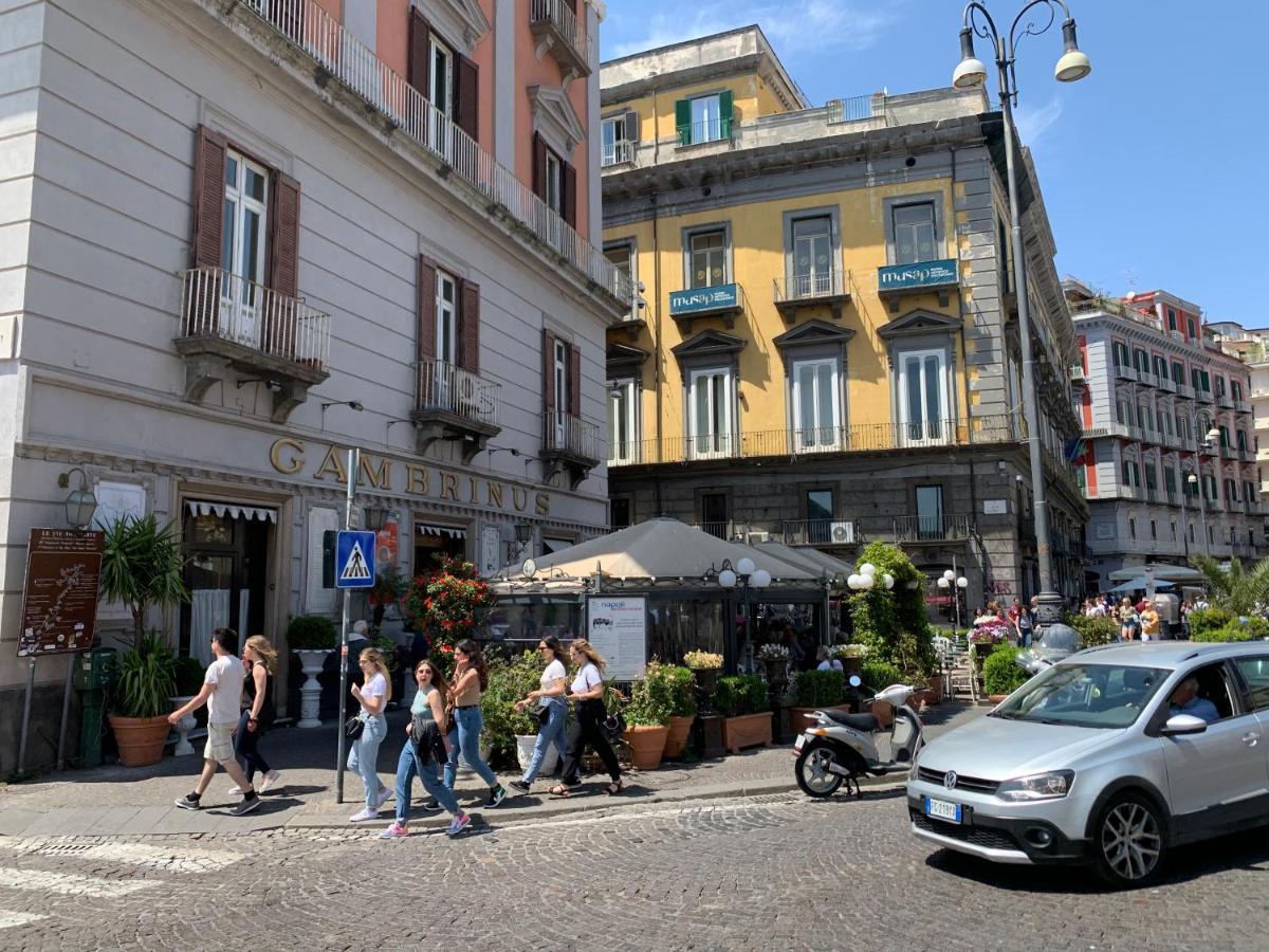 Centro Storico Napoli La Casa Di Ciroヴィラ エクステリア 写真