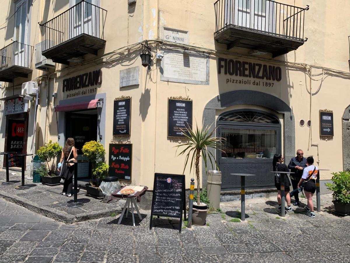 Centro Storico Napoli La Casa Di Ciroヴィラ エクステリア 写真
